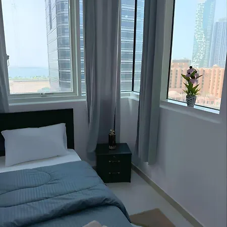 New Phenomenal Room With Sea View